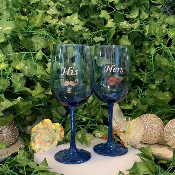 Handmade His/Hers Wine Glass Set - Picture 1 of 6